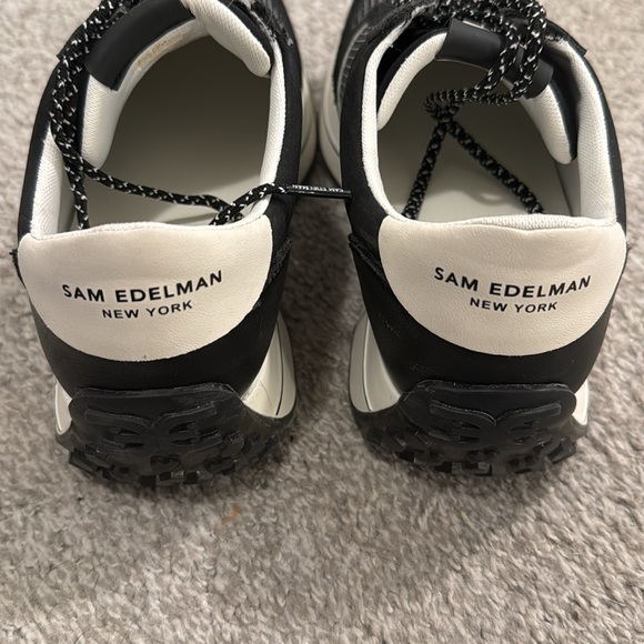 EUC Sam Edelman Jayce platform Sneakers women’s 10M black and white - Picture 4 of 5